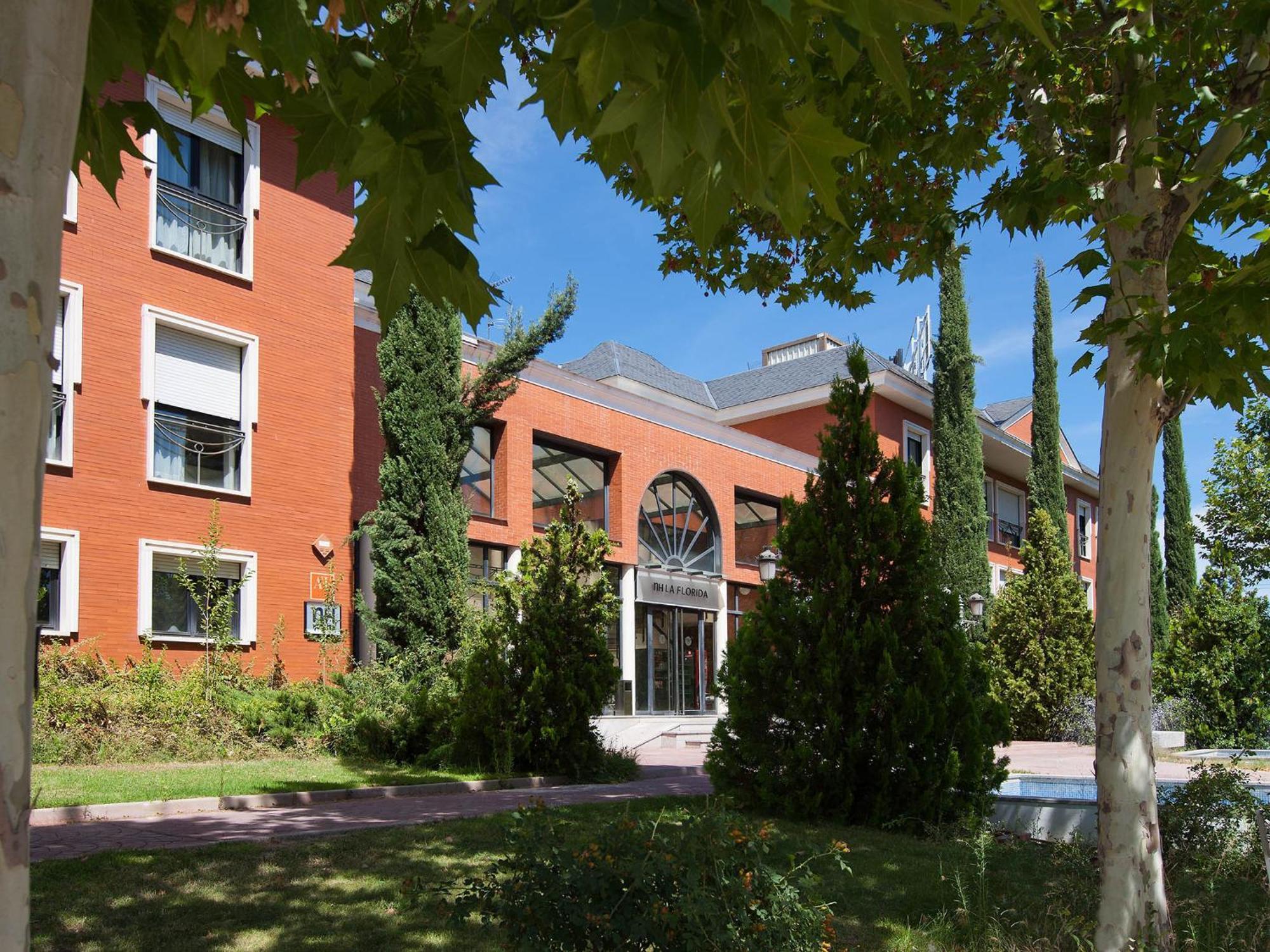 Apartamentos Th La Florida Madrid Esterno foto