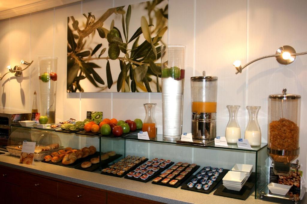 Apartamentos Th La Florida Madrid Esterno foto